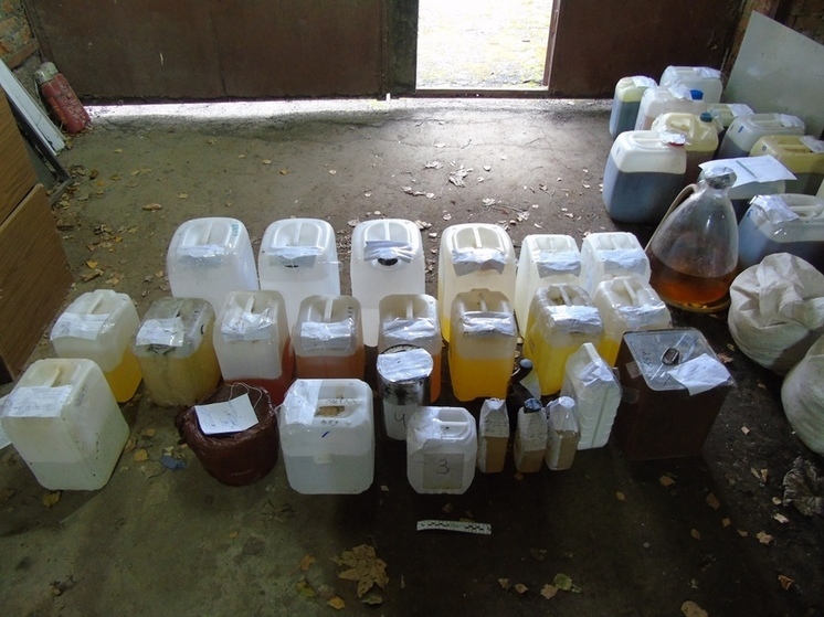 В Смоленской области полицейскими ликвидирована нарколаборатория по производству мефедрона