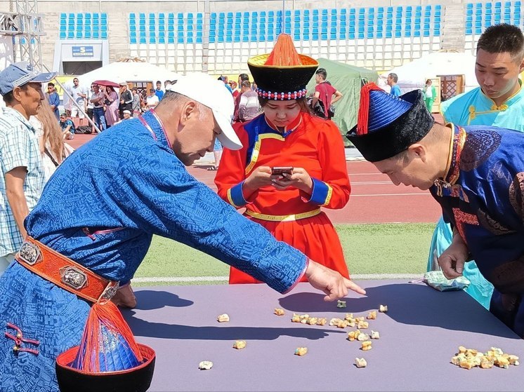 В Улан-Удэ приглашают молодежь сыграть в игру «Шагай наадан»