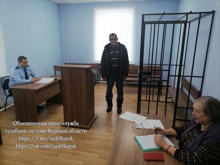 55-летний житель Курской области повторно надругался над могилами