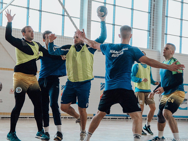 Казанцев приглашают на открытую тренировку с гандболистами «Зиланта»