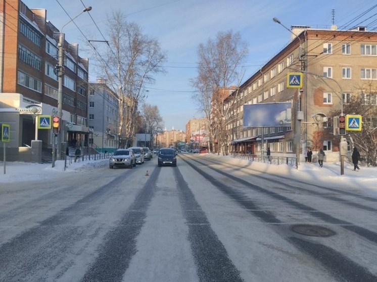 В Томске ищут водителя, который сбил пешехода и уехал с места аварии