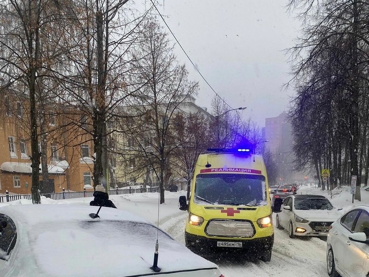 В Казани приставы задержали сбившего девушек таксиста