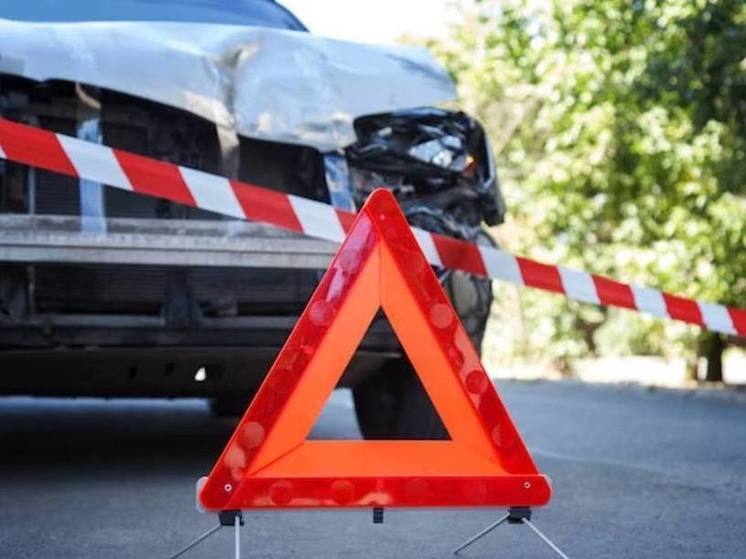 Под Иркутском школьный автобус с детьми попал в аварию