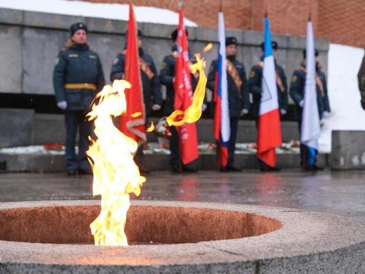 Розбаум и Сомов поздравили жителей Новгорода с 80-летием освобождения города