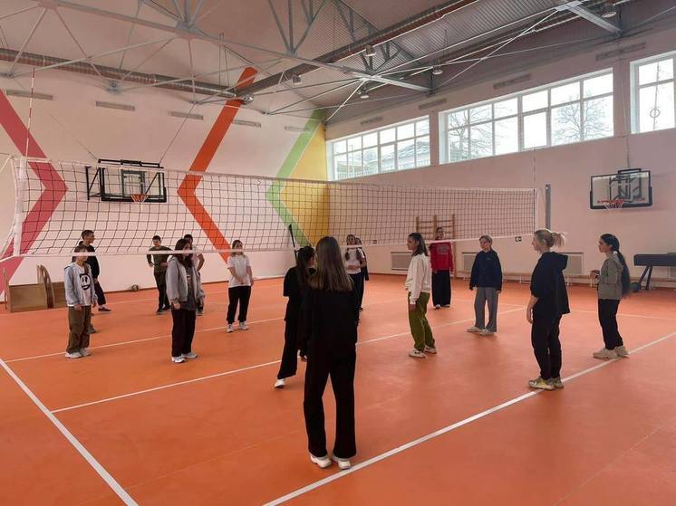 Первый урок прошел в новом спортзале в школе Кисловодска