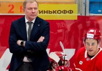 Главный тренер ХК «Спартак» Алексей Жамнов после поражения от омского "Авангарда" заявил, что у него претензий к игрокам нет. В том числе по самоотдаче.