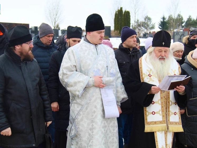 В Орле прошла панихида в память о погибших бойцах СВО