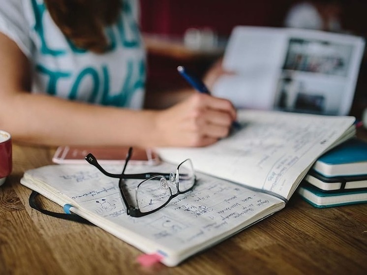 Луганчан призвали к участию в форуме "Сильные идеи для нового времени"