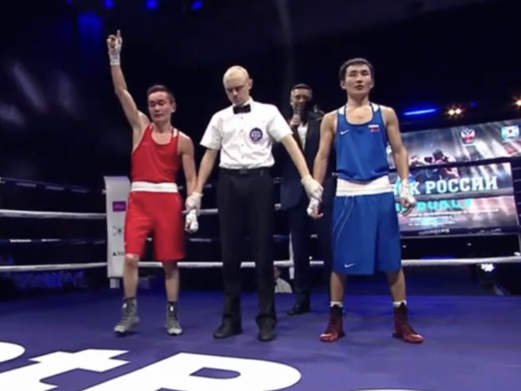 Якутянин Василий Егоров одержал победу в Кубке России по боксу