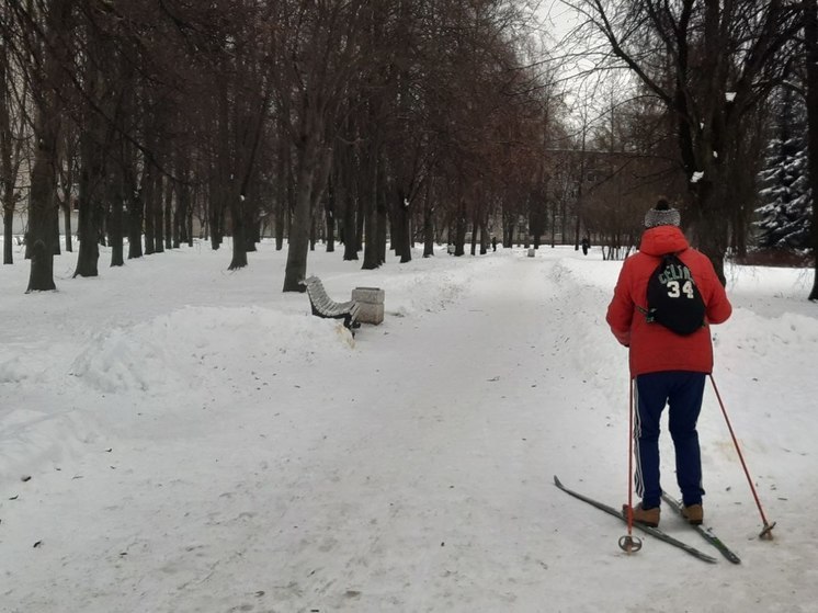 В Старой Руссе прошло первенство города по лыжным гонкам