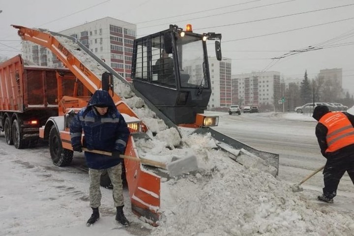 Генератор плохо возбуждается. Генератор от газели на ваз 2110. Valeo генератор 11 провод возбуждения. Генератор плохо возбуждается. Генератор плохо возбуждается.