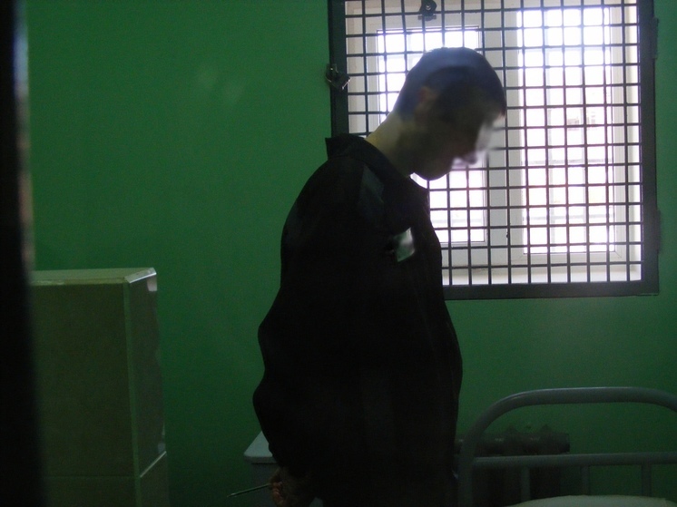 Житель Вологды, оставивший замерзать на балконе своего друга, получил срок