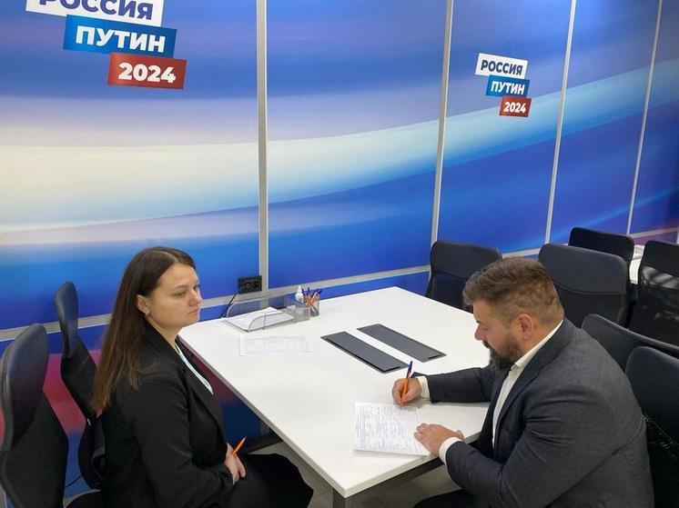 Депутат Тулоблдумы Степанов поддержал подписью выдвижение Путина в президенты