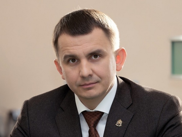 Мэр Курска выразил соболезнования родным погибших в результате атаки на Донецк