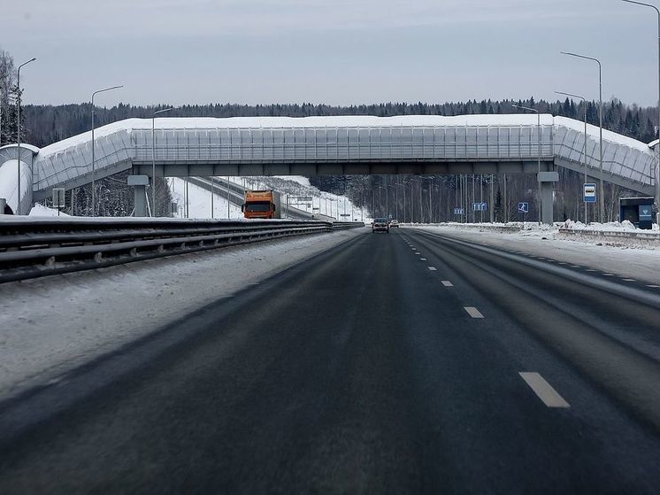 «Ъ»: правительство перенесло завершение строительства трасс в четырех регионах России
