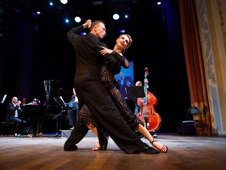 В Челябинск приедут сотни танцоров танго