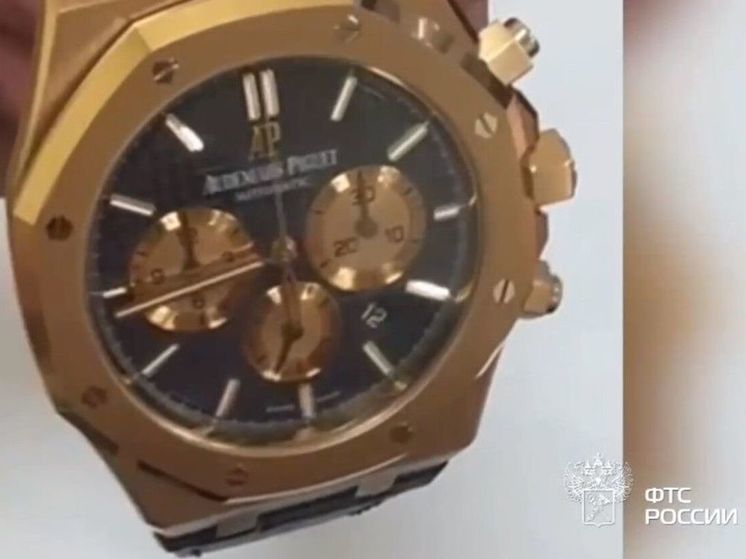 У пассажира в Домодедово нашли швейцарские часы за 8 млн. рублей