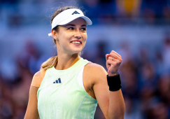 Калинская продолжает борьбу на Australian Open: фото матчей четвертого круга