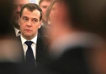 Дмитрий Медведев, зампредседателя Совбеза РФ, прокомментировал заявление представителя американского госдепартамента относительно возвращения Аляски, проданной США в XIX веке