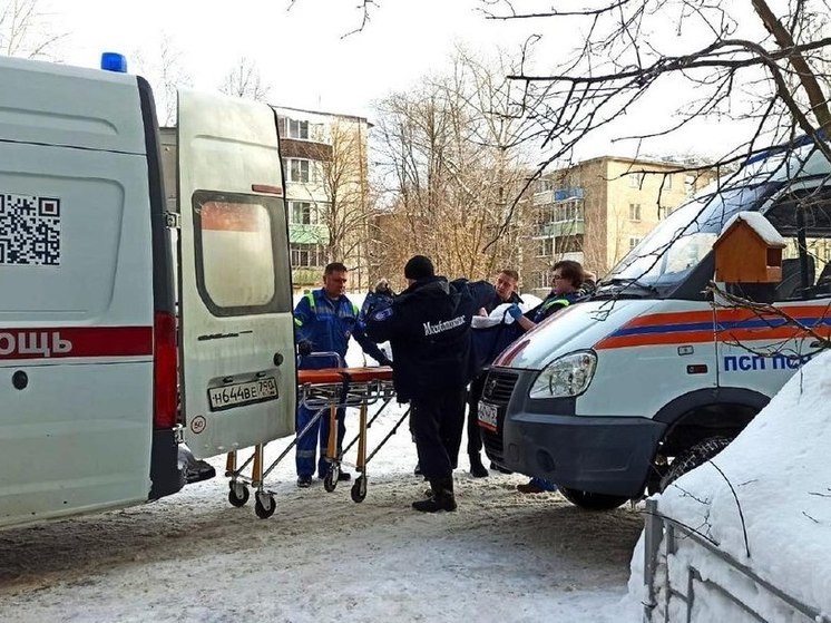 Школьники спасли учительницу, сутки пролежавшую без сознания