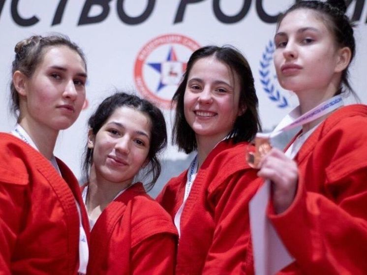 На первенстве России по самбо среди юниоров у Подмосковья 2 золота