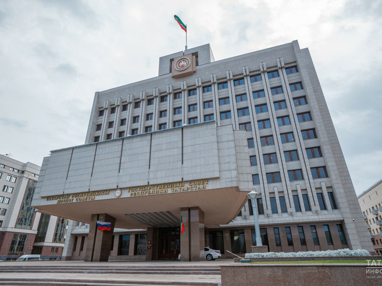 Минниханов сообщил о поддержке в Татарстане молодых ученых