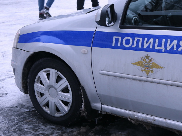 В округе Ступино легковушка вылетела с трассы А108 и перевернулась