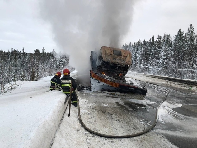 Пожар в автопосыпалке Scania произошел под Оленегорском