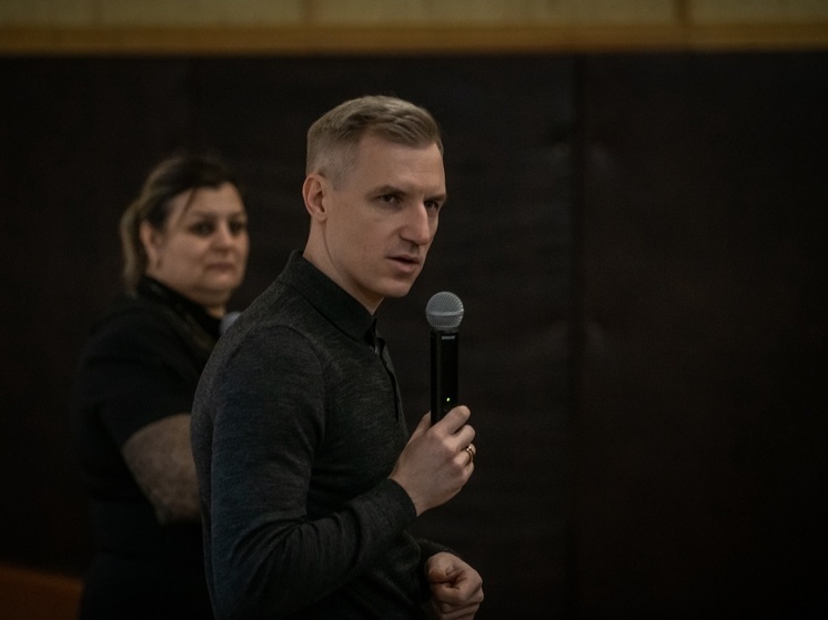 Василий Анохин работал со своей командой в Шумячском районе