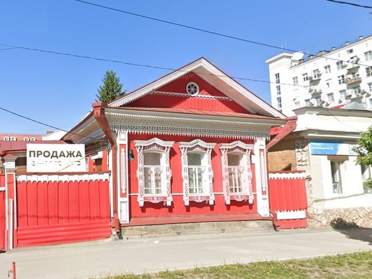 В Екатеринбурге начали снос старинного Дома псаломщика Топоркова