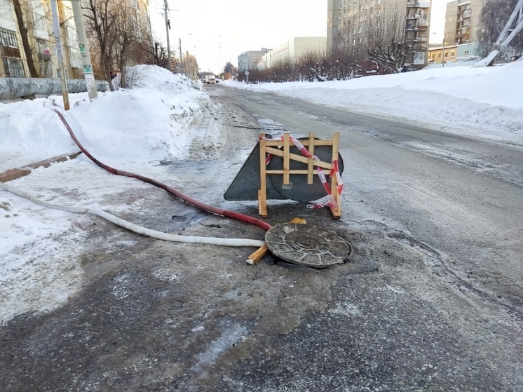 "Томскводоканал" пообещал устранить выход канализационных стоков на поверхность на Иркутском тракте