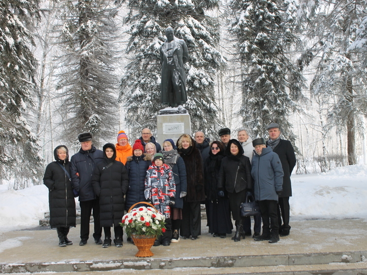 Роман Кабешев принял участие в торжественных мероприятиях к 120-летию А.П. Гайдара в Арзамасе
