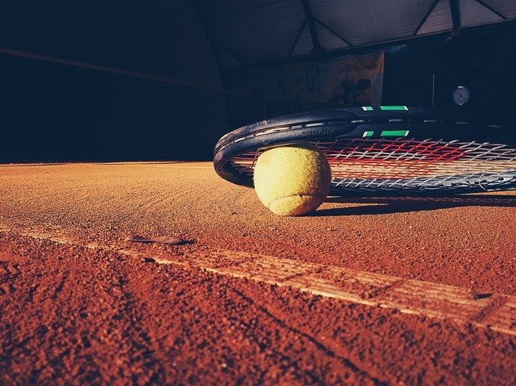 Российская теннисистка Калинская проиграла китаянке Циньвэнь на Australian Open