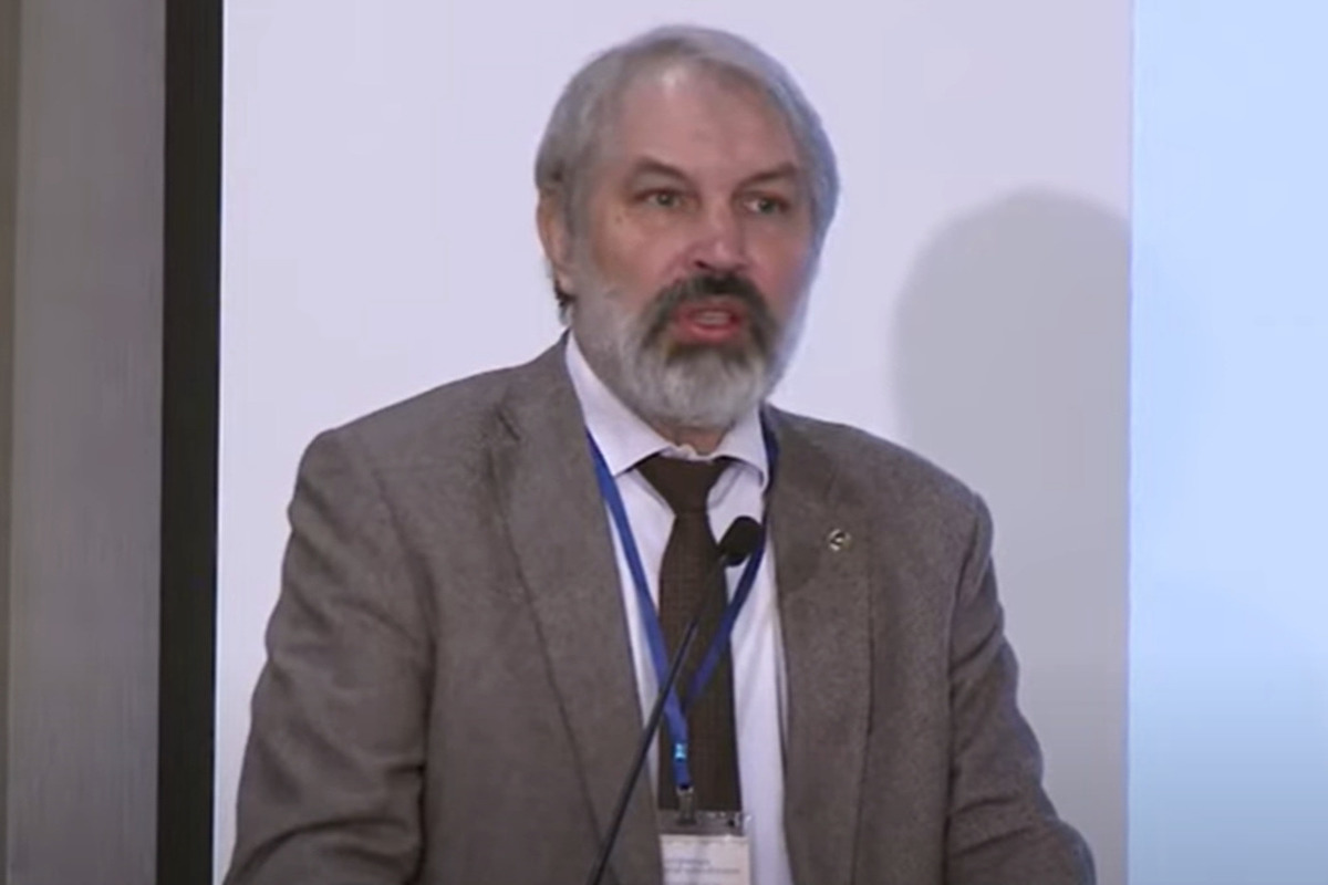 список годов. таблица смертности населения 2021. сколько лет винокуру сейчас в 2023 году. владимир винокур. сколько лет винокуру сейчас в 2023 году.