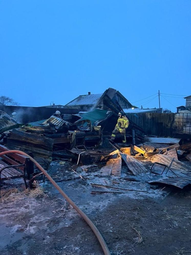 На острове Южный сгорел частный дом