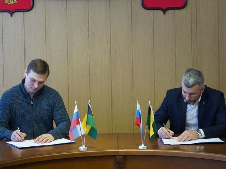 Глава Хакасии подписал новое соглашение о сотрудничестве с ЛНР