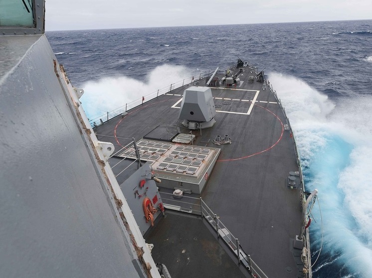 Лавров: США не добьются изменений по заходу военных кораблей в Черное море