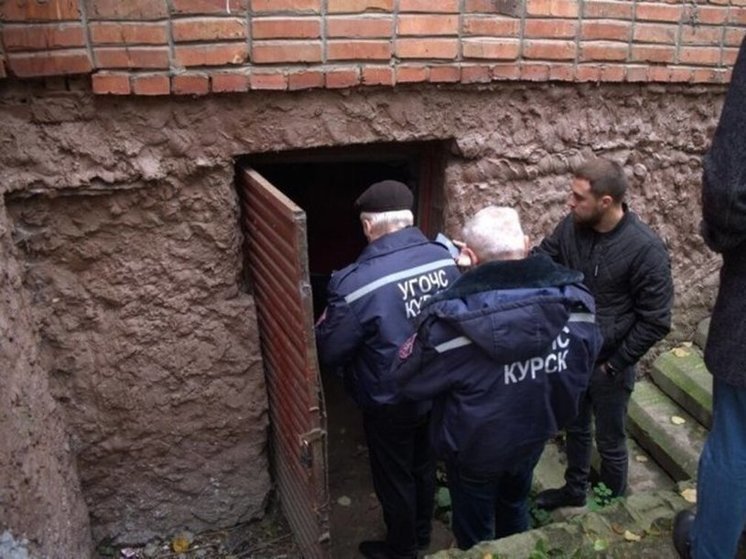 В Курске идет проверка подвалов МКД под укрытия от удара врага