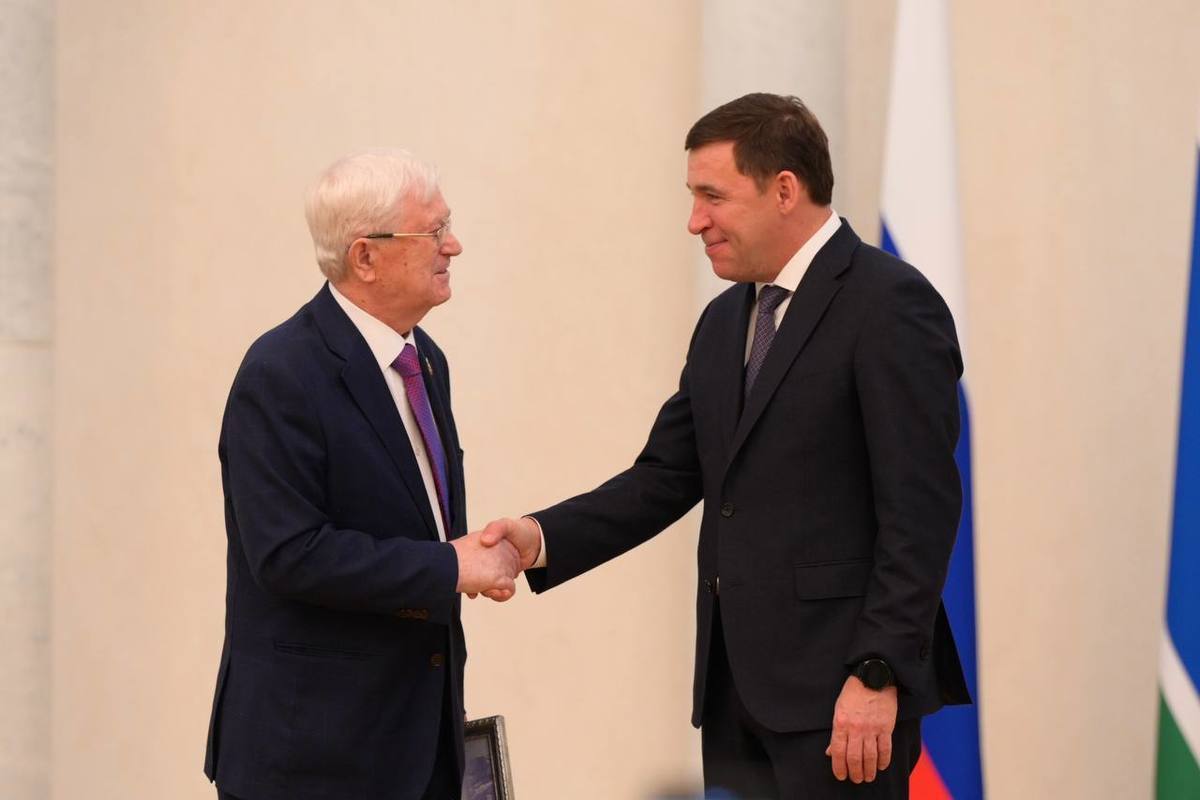 Ассистент кафедры зарплата. Заработная плата старшего преподавателя вуза. Оклад преподавателя колледжа. Бизнес помощник. Зарплата преподавателя вуза.