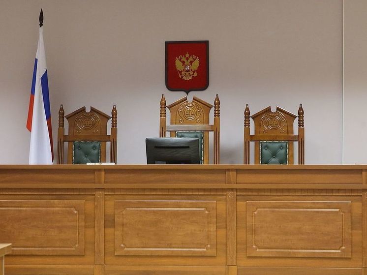 Сотрудника алтайского медвуза будут судить за лишение 17 абитуриентов бюджетных мест