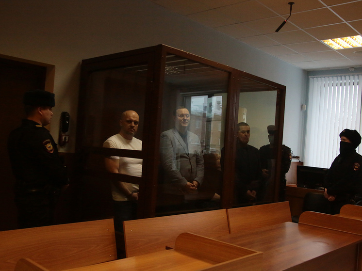 Сам экс-сенатор не расслышал, сколько ему дали