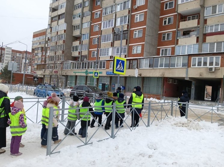 Безопасный маршрут до школы показали первоклашкам Серпухова
