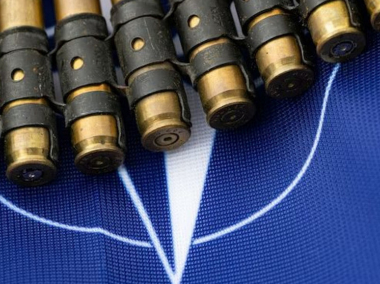 Французский политик Филиппо: Запад угрожает развязать третью мировую войну из-за России