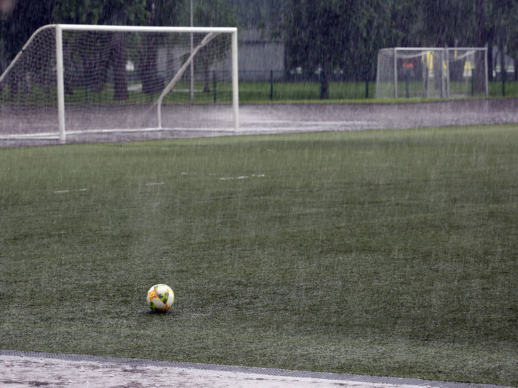 В Шотландии юного футболиста парализовало после травмы шеи