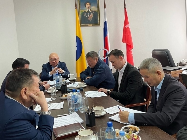 Депутаты Калмыкии обсудили законопроект о борьбе с деградацией пастбищ