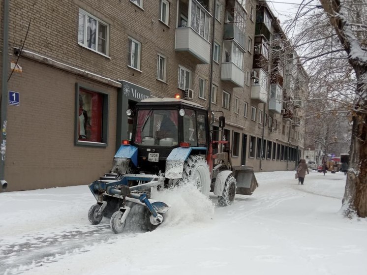Погодные сервисы обещают Новосибирску обильные снегопады на выходных