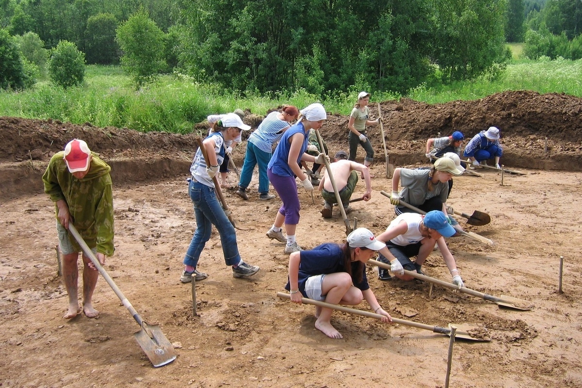 Костромские археологи рассказали о раскопках в Исуповском некрополе