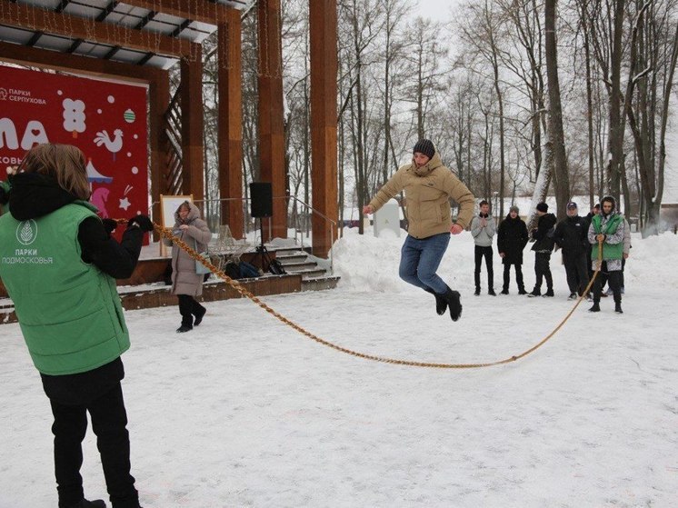 День студента отметили в одном из парков Серпухова