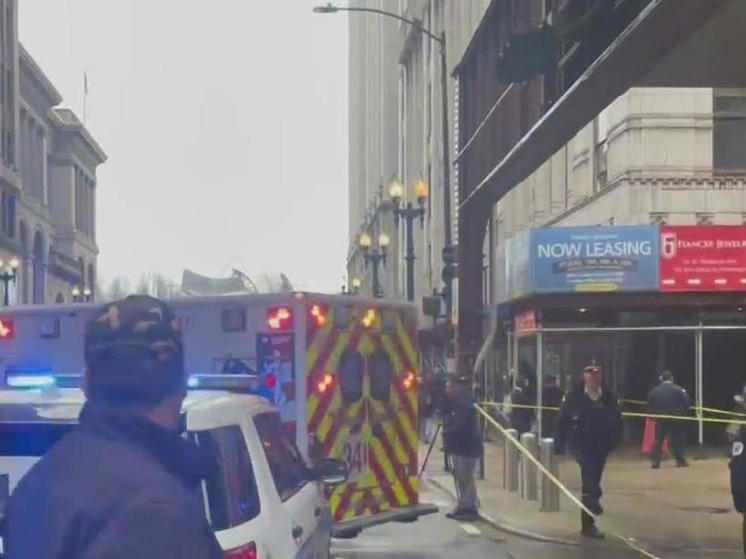 CBS News: a group of teenagers were shot leaving a school in downtown Chicago