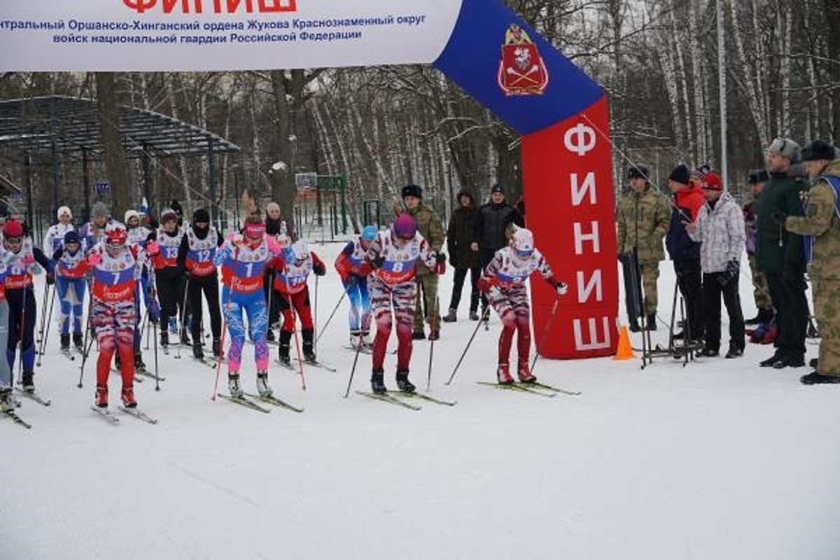 не забывайте баловать своё сердце покоем и красотой. лучший демотиватор. сандра баллок на коленях. счастье в жизни. быстротечность жизни.
